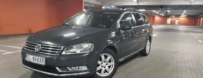 Volkswagen Passat cena 27900 przebieg: 409000, rok produkcji 2012 z Łódź małe 191